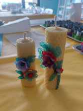 Load image into Gallery viewer, Beeswax Candle Making Class