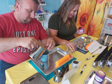 Load image into Gallery viewer, Soy Candle Making Class - Beginner