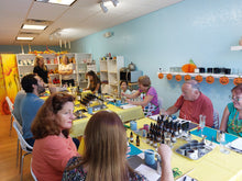 Load image into Gallery viewer, Soy Candle Making Class - Beginner