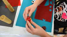 Load image into Gallery viewer, Beeswax Candle Making Class